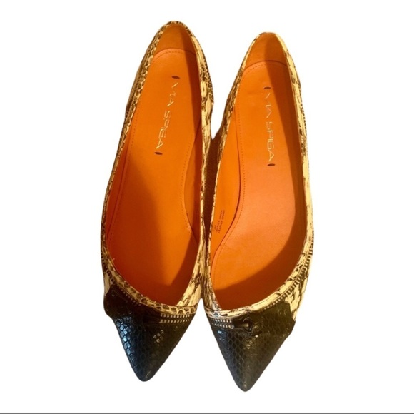 Via Spiga Dottie Python Flats Leather Snake Embossed Pointy Toe Elevated Casual - Picture 3 of 6